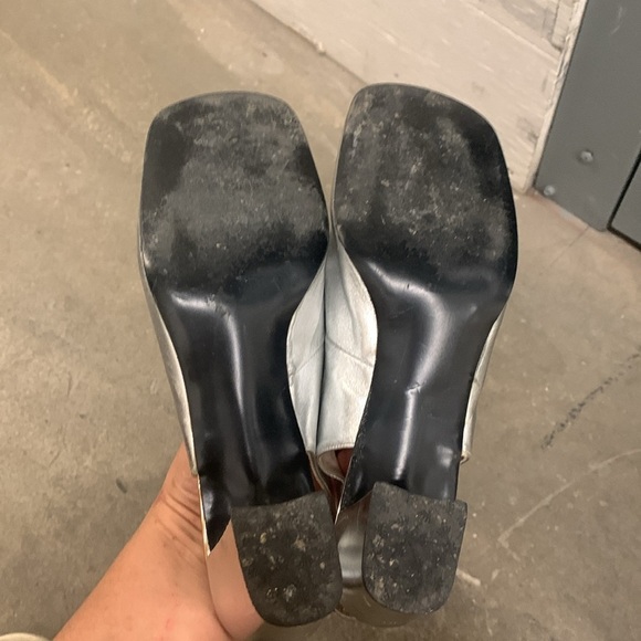 Regnier Paris Silver Women's Slingback block heel Mary Janes with buckle - Picture 5 of 6